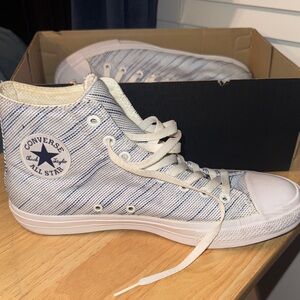 Converse White and Blue Patterned High-Tops